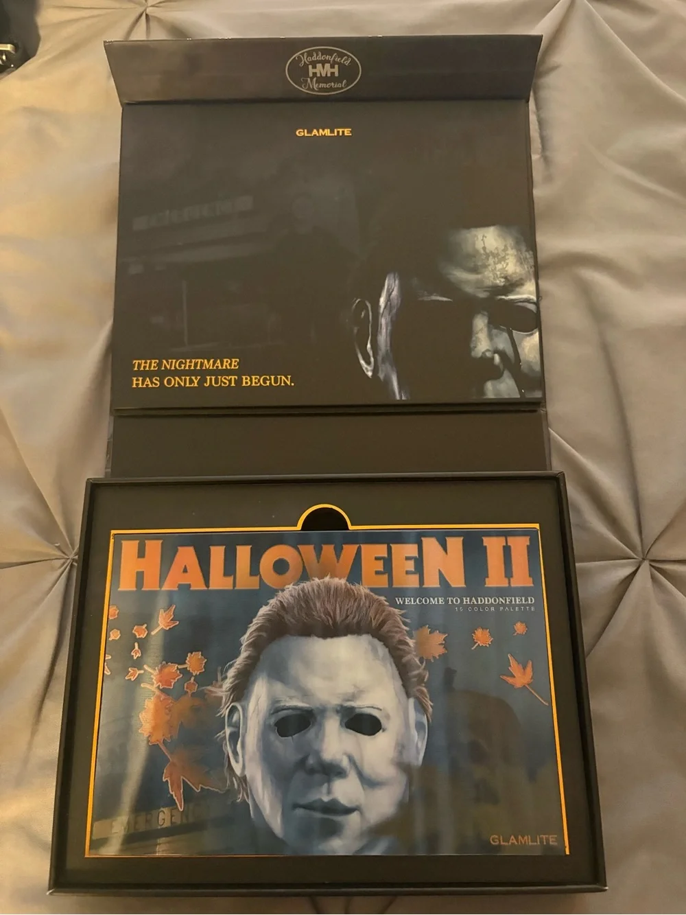 Glamlite x Halloween II Eyeshadow Palette - Black